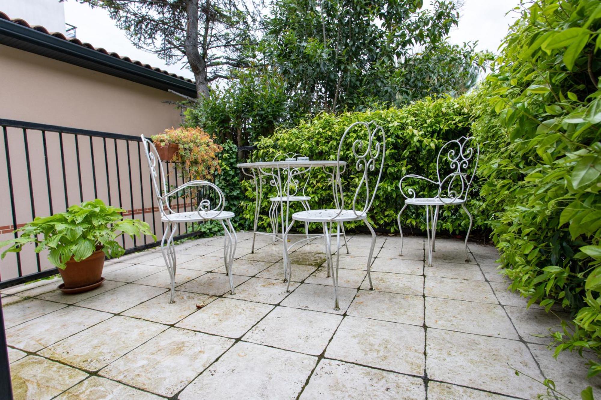 T2 Toulouse 40M2, Lit Queen Size, Climatisation, Quartier Sympa, Terrasse 外观 照片